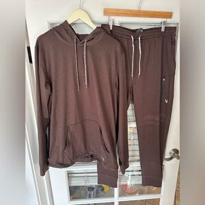 Men’s Vuori Sunday Performance Hoodie and Jogger Set